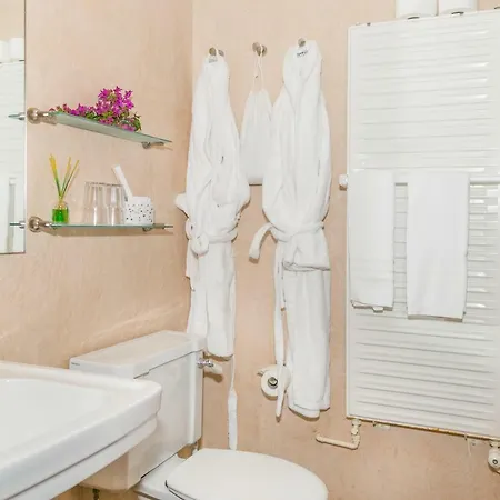빌라 Historic House In Mallorca Up To 12 Guests *
