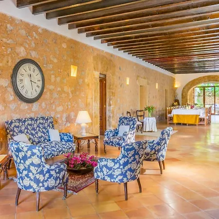 Historic House In Mallorca Up To 12 Guests *