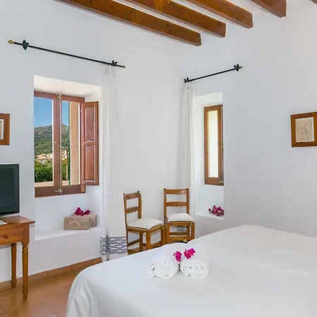 Historic House In Mallorca Up To 12 Guests Andratx