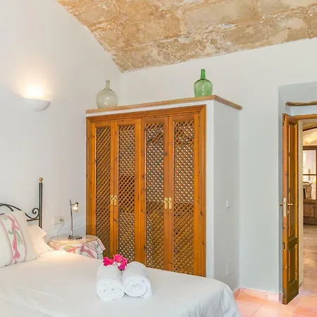 Villa Historic House In Mallorca Up To 12 Guests *