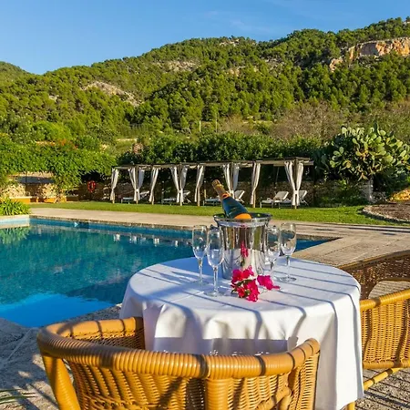 Historic House In Mallorca Up To 12 Guests Villa *