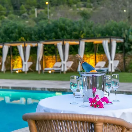 Historic House In Mallorca Up To 12 Guests *